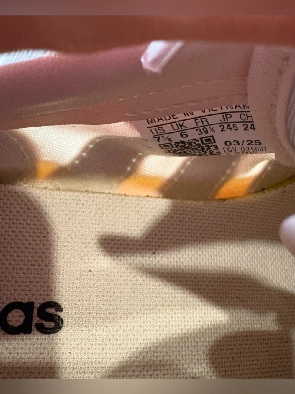Adidas Barreda Decode sneaker pink size 7.5